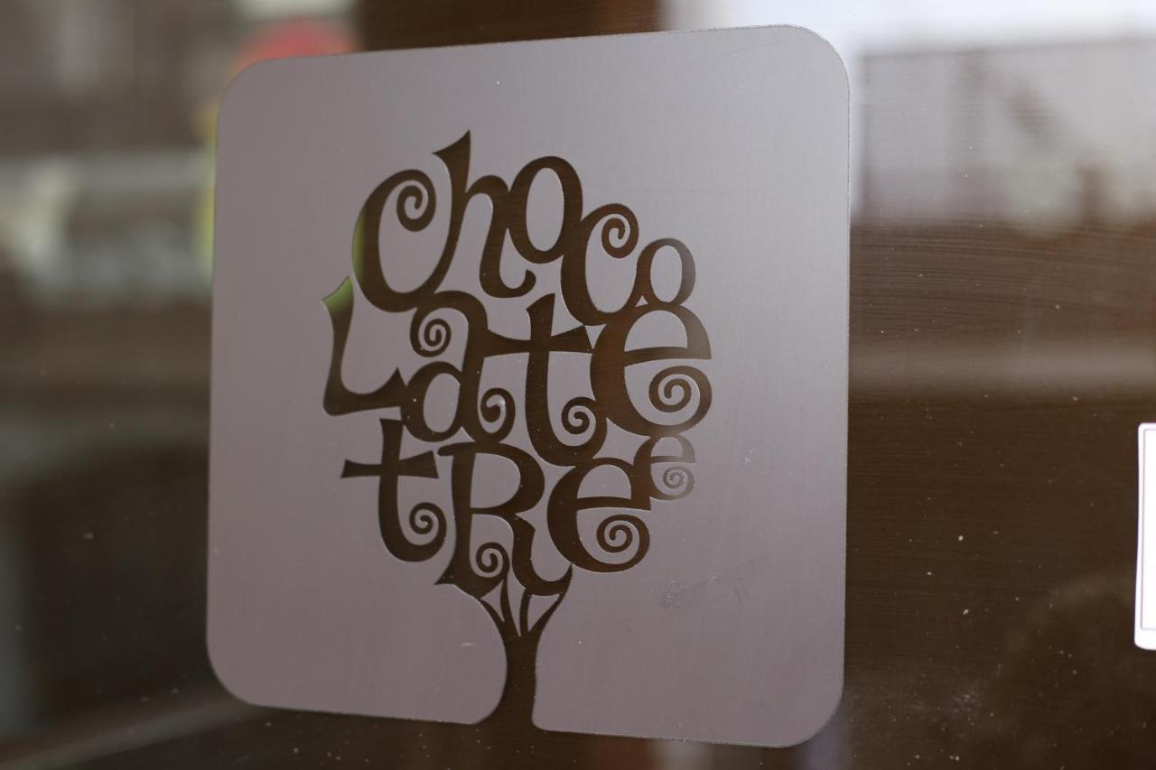 Chocolate Tree Sinchon Seul Exterior foto